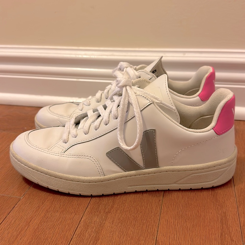 Veja sneakers